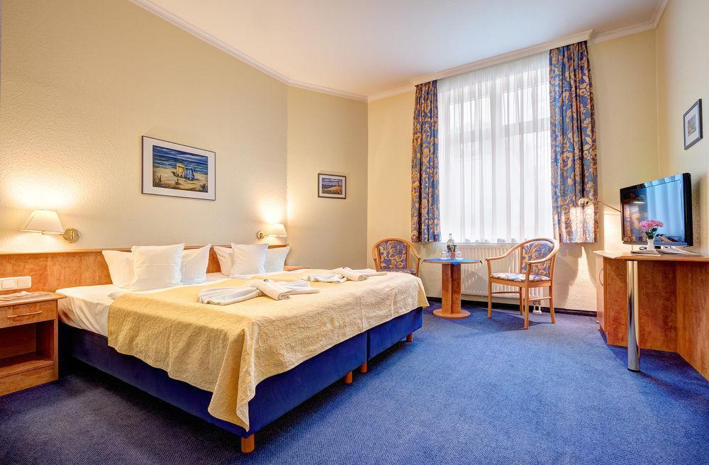 Haus Seeblick Hotel Garni & Ferienwohnungen Zinnowitz Zewnętrze zdjęcie